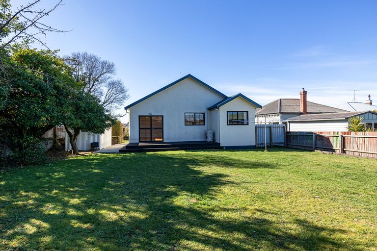Photo of property in 32 Rathmore Street, West End, Timaru, 7910