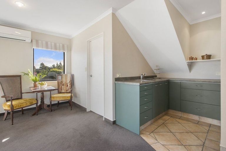 Photo of property in 63 Kayelene Place, Omokoroa, 3114