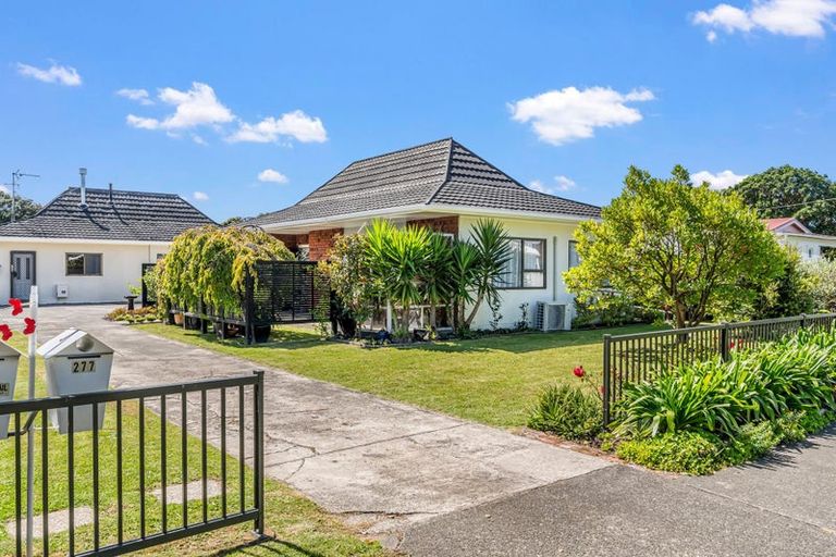Photo of property in 277 Aberdeen Road, Gisborne, 4010