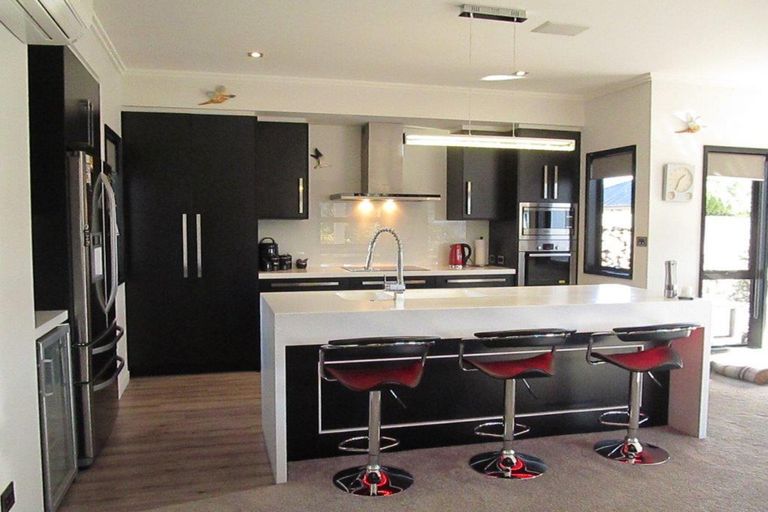 Photo of property in 28 Henderson Drive, Alexandra, 9320