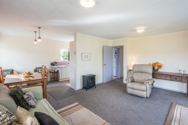 Photo of property in 8 Dennis Taylor Court, Paraparaumu, 5032