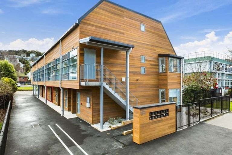 Photo of property in 432 Great King Street, North Dunedin, Dunedin, 9016