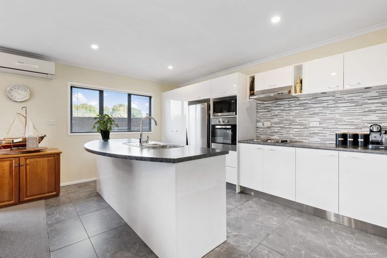 Photo of property in 21 Whitbourne Heights, Manurewa, Auckland, 2105