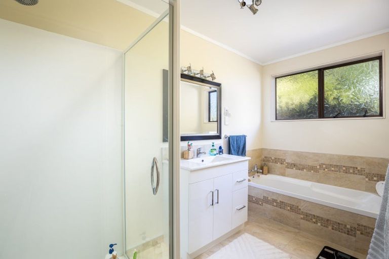 Photo of property in 138a Govett Avenue, Frankleigh Park, New Plymouth, 4310