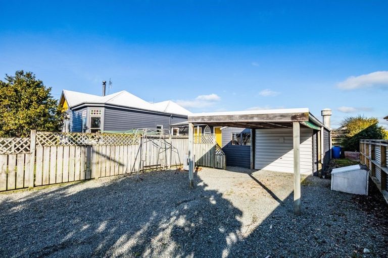 Photo of property in 224 Park Street, Winton, 9720