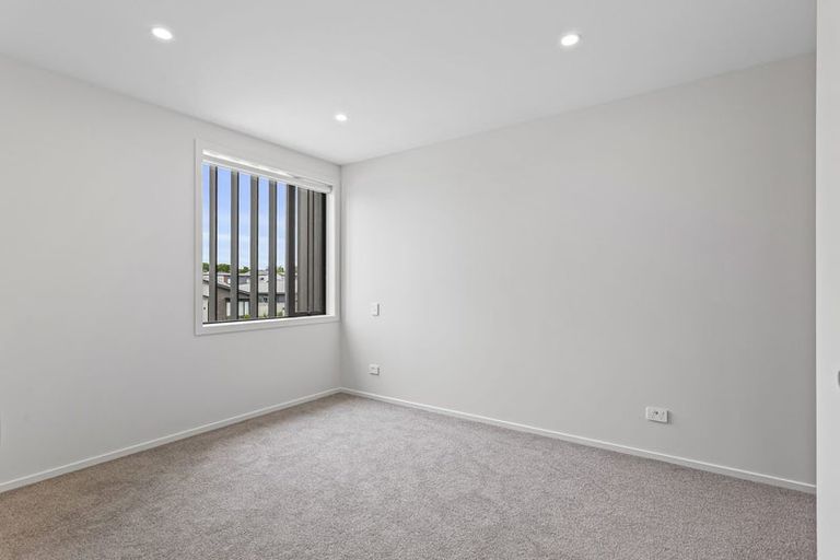 Photo of property in 105 Nganui Avenue, Takanini, Auckland, 2112