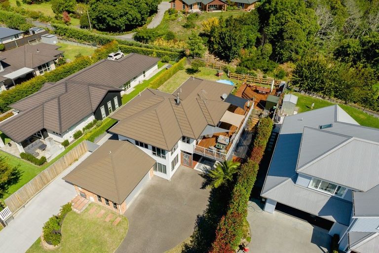 Photo of property in 39 Dayna Avenue, Ohauiti, Tauranga, 3112