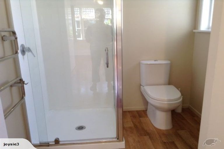 Photo of property in 20 Middleton Road, Upper Riccarton, Christchurch, 8041