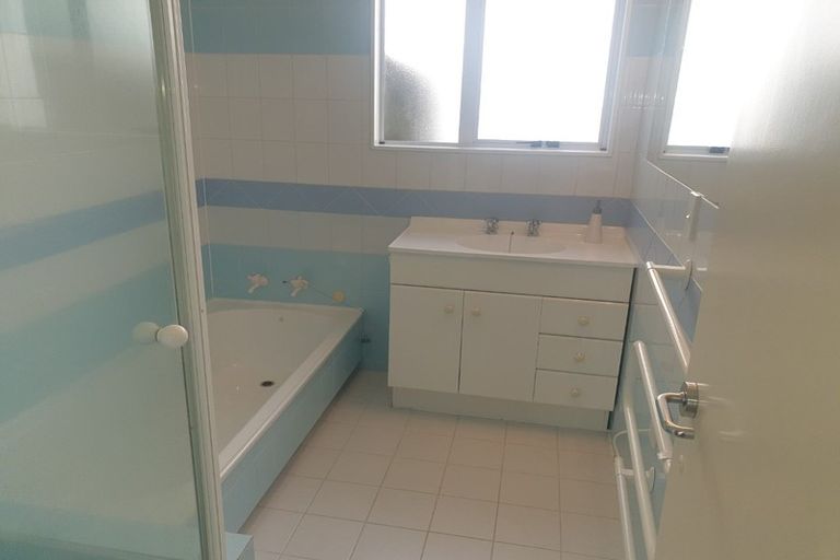 Photo of property in 108b Messines Road, Karori, Wellington, 6012