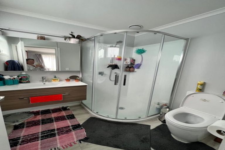 Photo of property in 3 Taiko Place, Kenepuru, Porirua, 5022