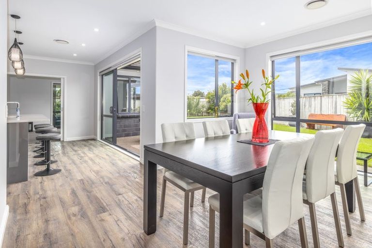 Photo of property in 9 Christow Court, Paraparaumu, 5032