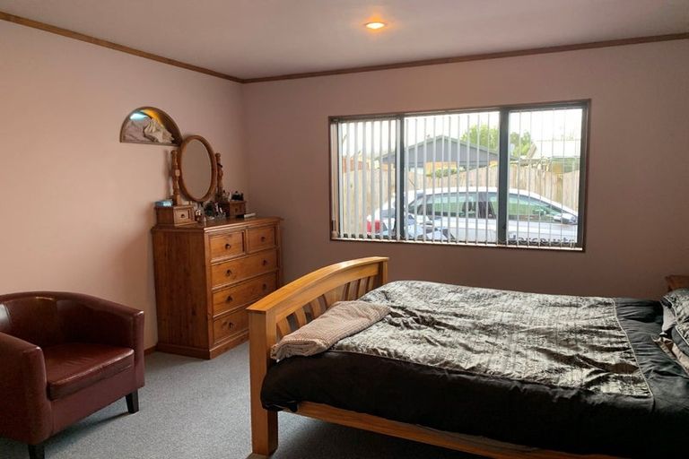 Photo of property in 32 Halcione Close, Flagstaff, Hamilton, 3210