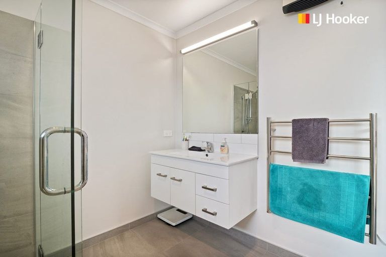 Photo of property in 78 Severn Street, Green Island, Dunedin, 9018