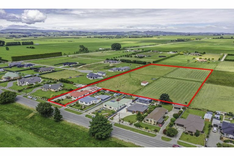 Photo of property in 134 Ferry Road, Edendale, 9825