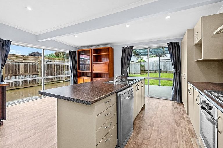 Photo of property in 206 Studholme Street, Morrinsville, 3300