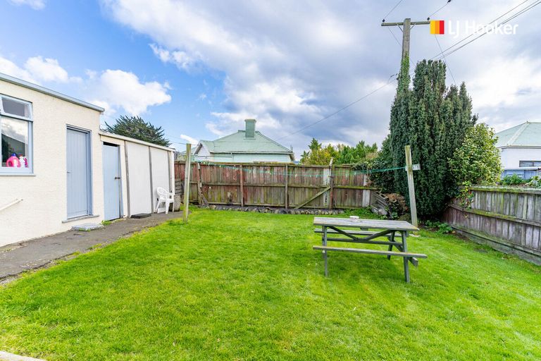 Photo of property in 30 Bay View Road, South Dunedin, Dunedin, 9012