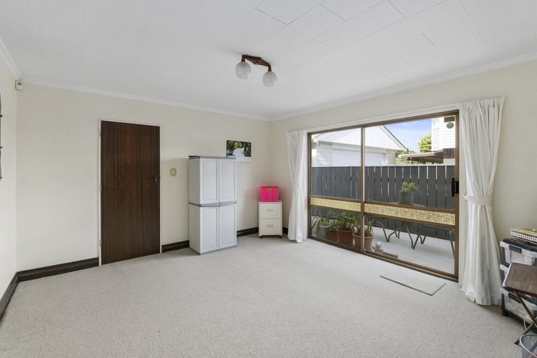 Photo of property in 40 Burn Street, Levin, 5510