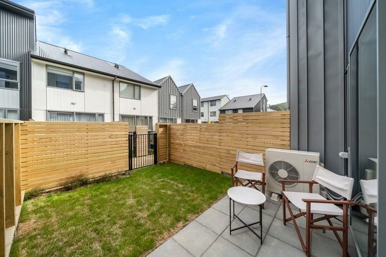 Photo of property in 44 John Street, Stokes Valley, Lower Hutt, 5019