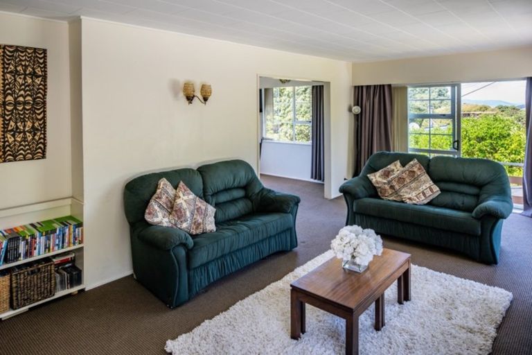 Photo of property in 11 Kotipu Place, Pukerua Bay, 5026