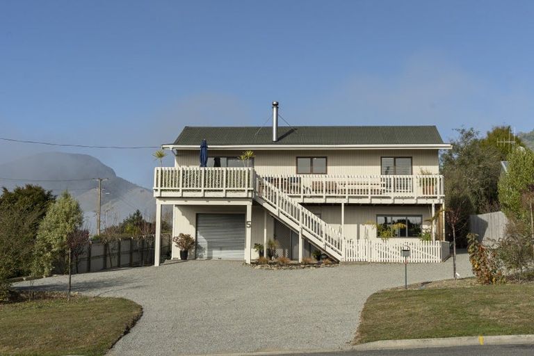 Photo of property in 5 Mahakipawa Road, Havelock, 7100