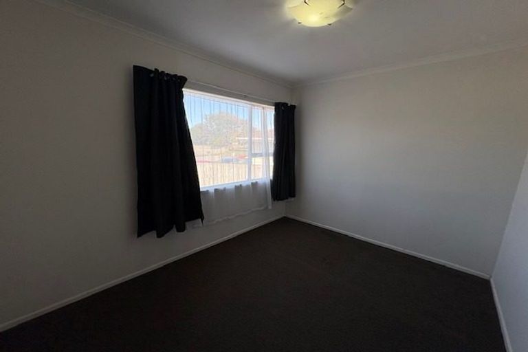 Photo of property in 71 John Walker Drive, Manurewa, Auckland, 2102