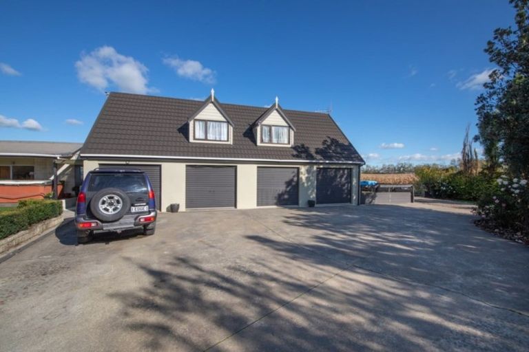 Photo of property in 898 Rongotea Road, Rongotea, Palmerston North, 4476