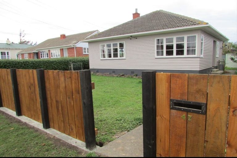 Photo of property in 47 Stewart Street, Marton, 4710