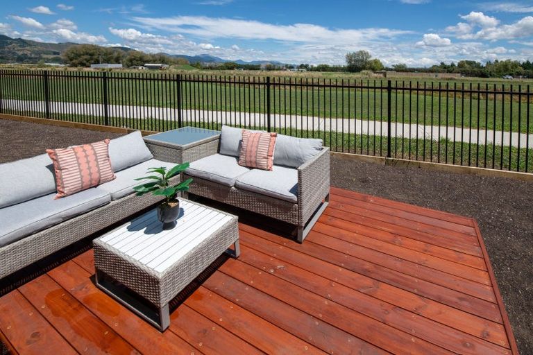 Photo of property in 18 Hanworth Road, Appleby, Richmond, 7020