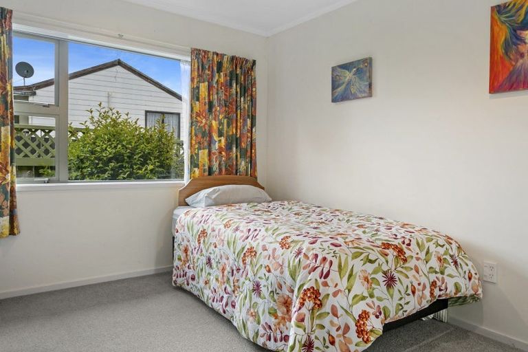 Photo of property in 95 Grace Crescent, Richmond Heights, Taupo, 3330