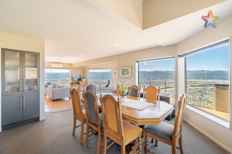 Photo of property in 93 Cypress Drive, Maungaraki, Lower Hutt, 5010