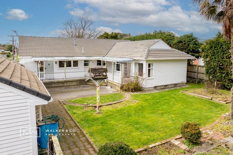 Photo of property in 8 York Avenue, Heretaunga, Upper Hutt, 5018