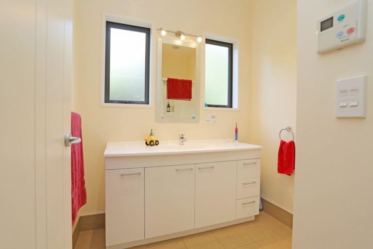 Photo of property in 19 Korimako Avenue, Otatara, Invercargill, 9879