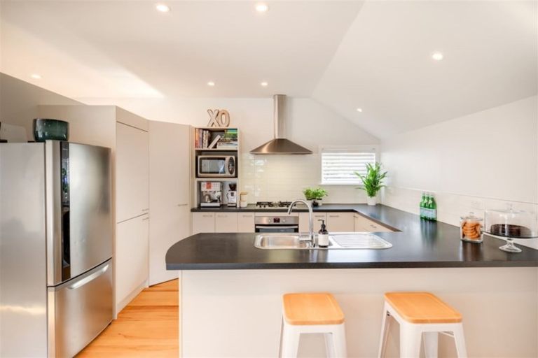 Photo of property in 99 Bryndwr Road, Bryndwr, Christchurch, 8052