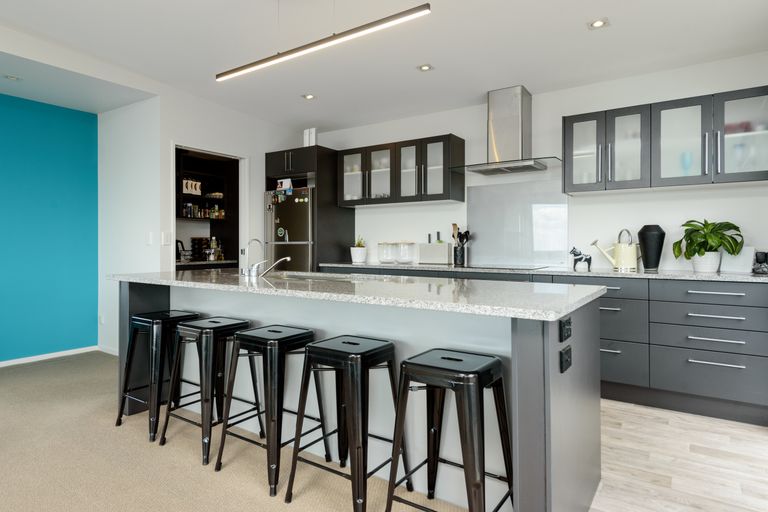 Photo of property in 1340 Papamoa Beach Road, Papamoa Beach, Papamoa, 3118