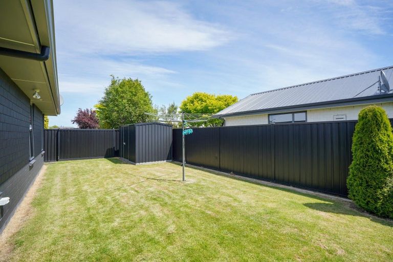 Photo of property in 25 Northside Drive, Waikiwi, Invercargill, 9810
