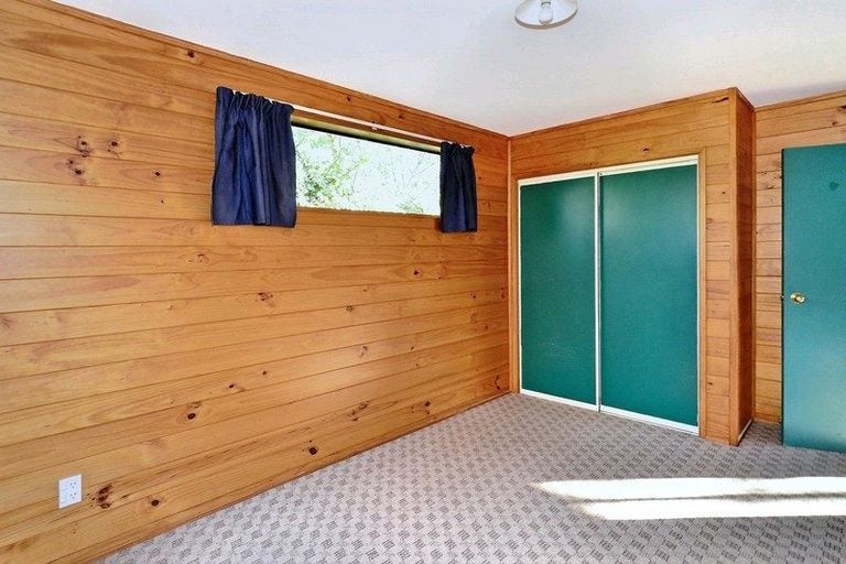Photo of property in 1/50 Avalon Street, Richmond, Christchurch, 8013