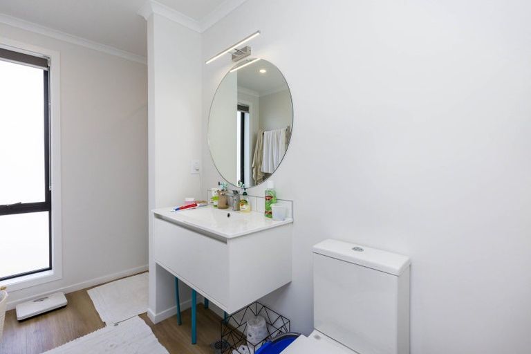 Photo of property in 1 Doug Jensen Street, Wallaceville, Upper Hutt, 5018