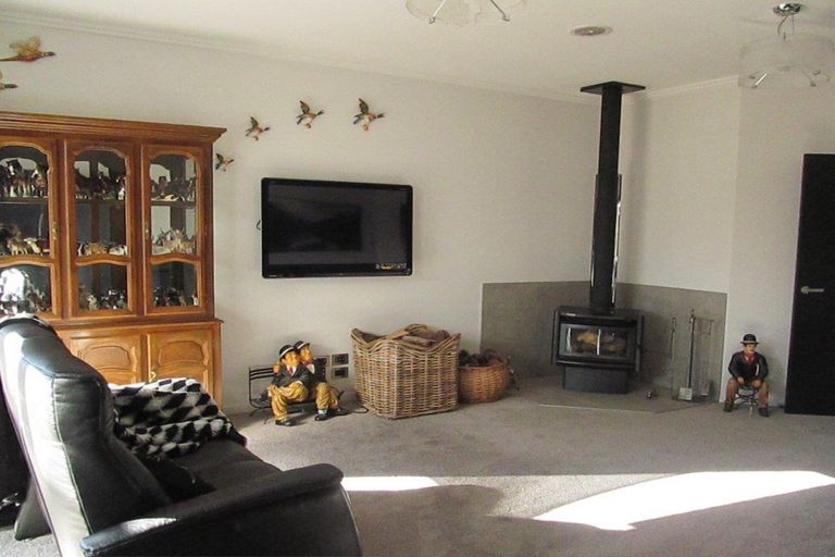 Photo of property in 28 Henderson Drive, Alexandra, 9320