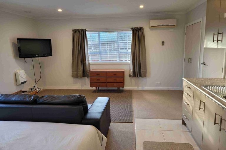 Photo of property in 13 Meadow Street, Papanui, Christchurch, 8052