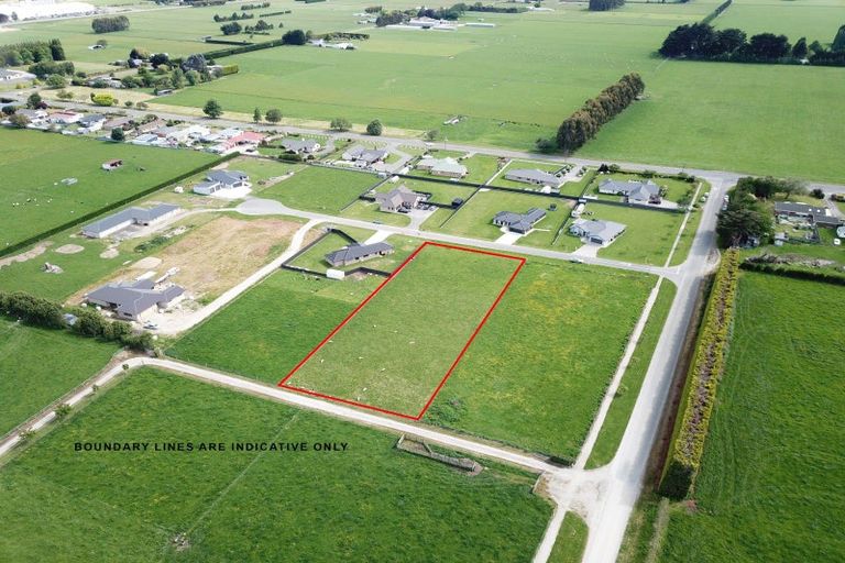 Photo of property in 7 Tui Place, Edendale, 9893