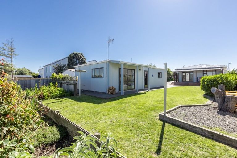 Photo of property in 71 The Esplanade, Westshore, Napier, 4110