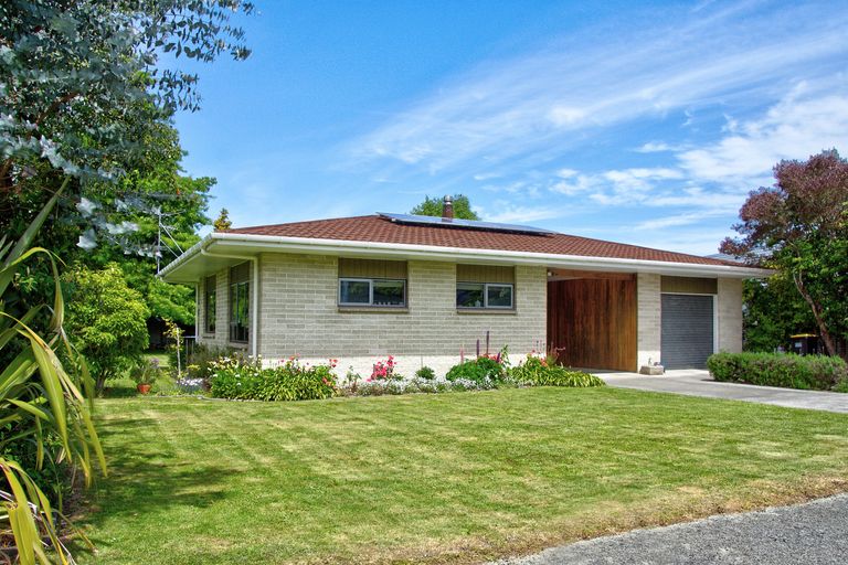 Photo of property in 42 Oak Street, Masterton, 5810