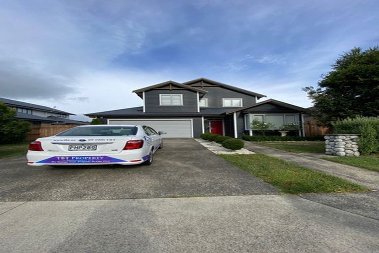 Photo of property in 33 Anchorage Drive, Karaka, Papakura, 2113