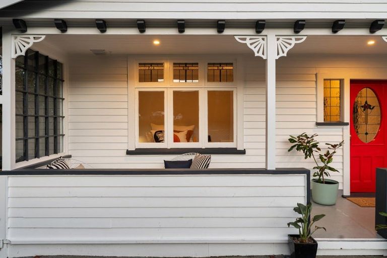 Photo of property in 2 Karamu Street, Ngaio, Wellington, 6035