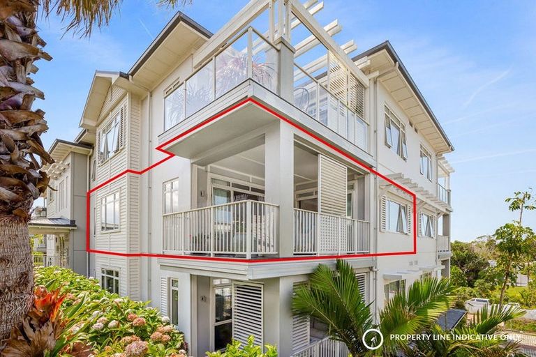 Photo of property in 72 Landmark Terrace, Orewa, 0931