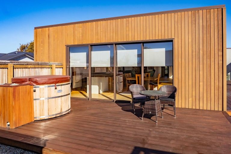 Photo of property in 8 Hari Way, Mapua, 7005