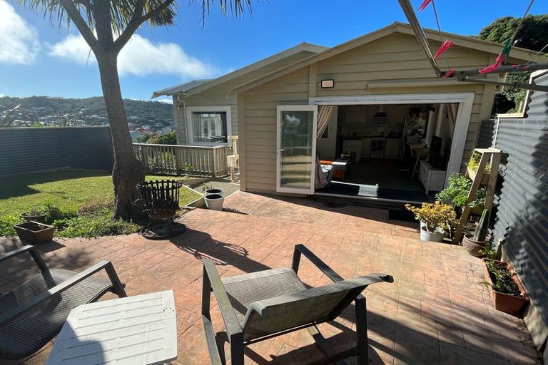 Photo of property in 1/44 Ribble Street, Island Bay, Wellington, 6023