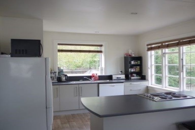 Photo of property in 52 Ilam Road, Upper Riccarton, Christchurch, 8041