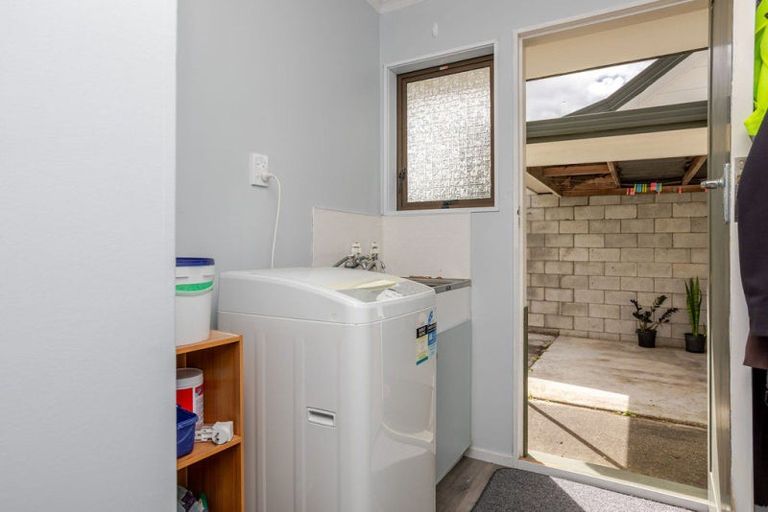 Photo of property in 14 George Street, Dannevirke, 4930