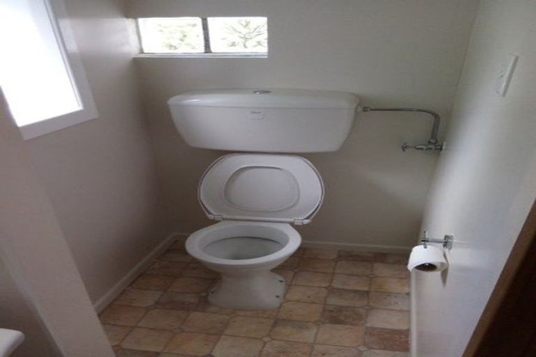 Photo of property in 172 Hill Road, Belmont, Lower Hutt, 5010